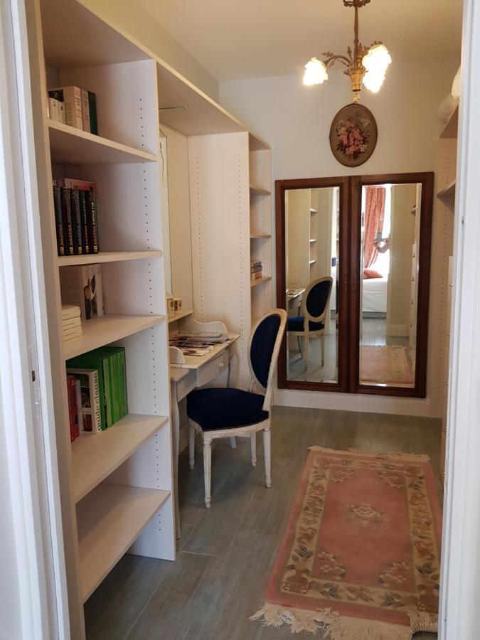 Mas D'Azur Bed and Breakfast Roquefort-les-Pins Exteriör bild