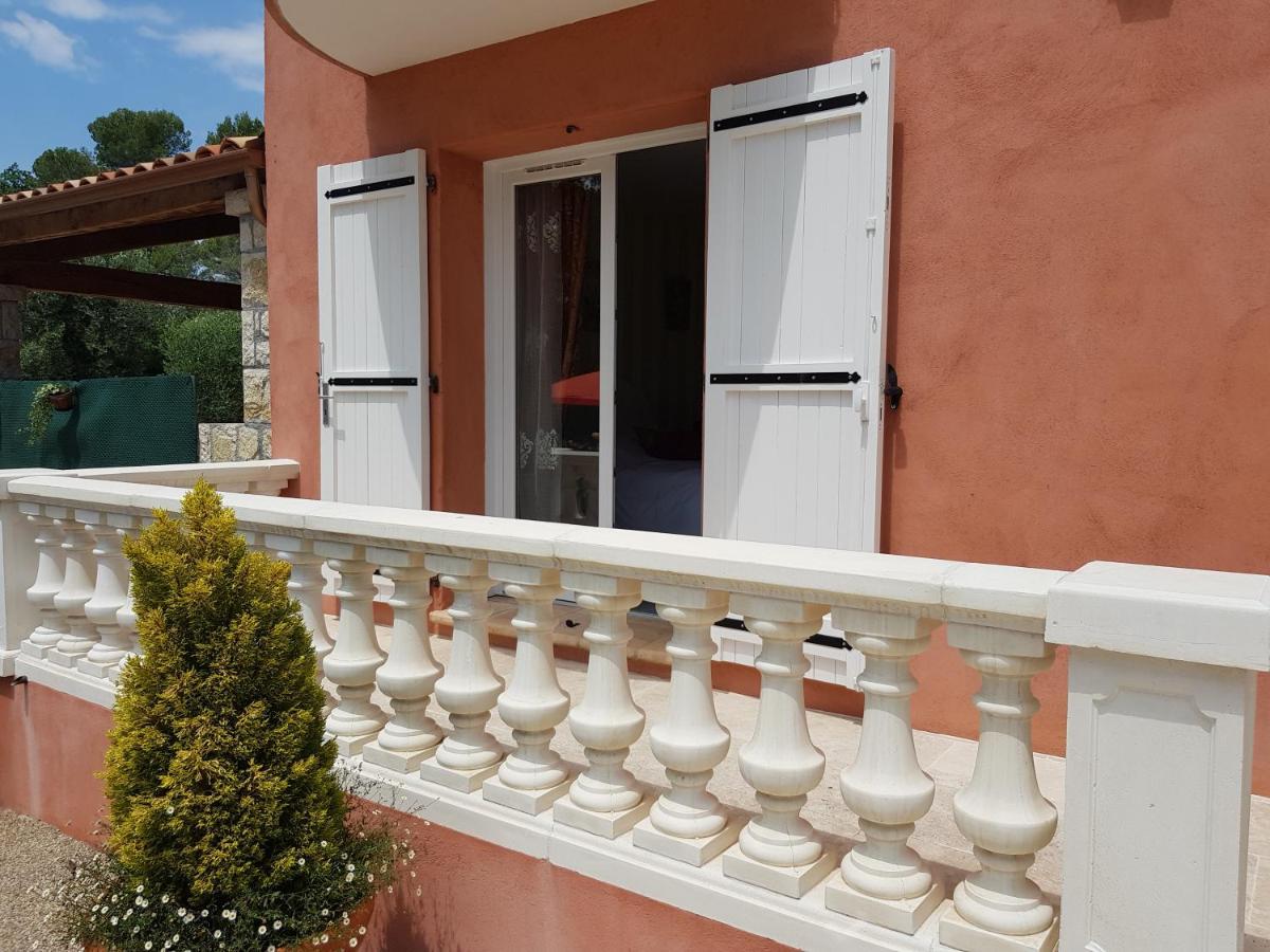 Mas D'Azur Bed and Breakfast Roquefort-les-Pins Exteriör bild